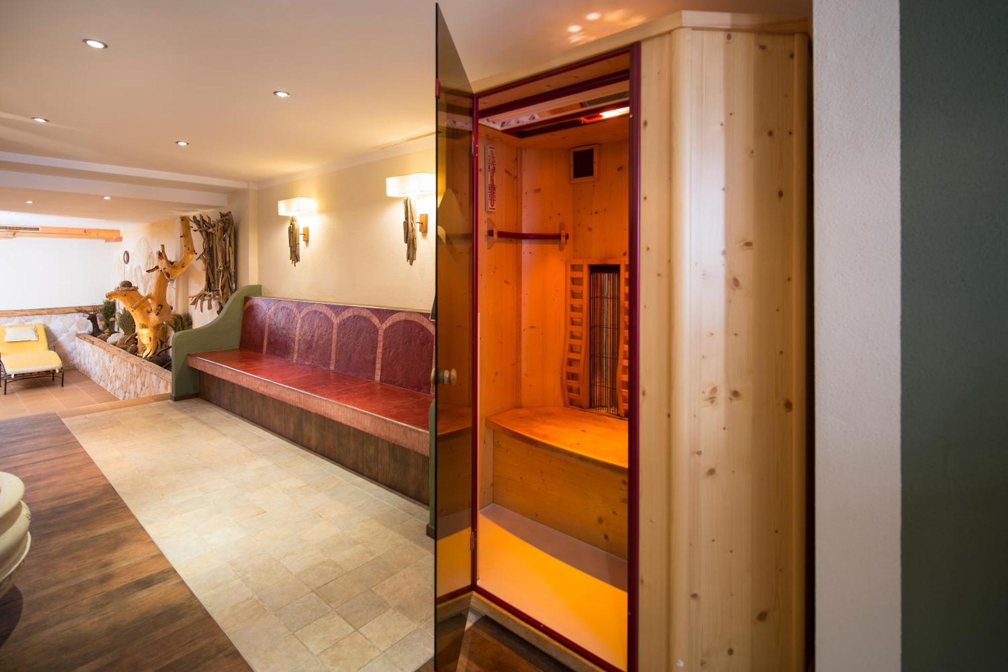 Hotel Jaegerhof Майерхофен Екстериор снимка