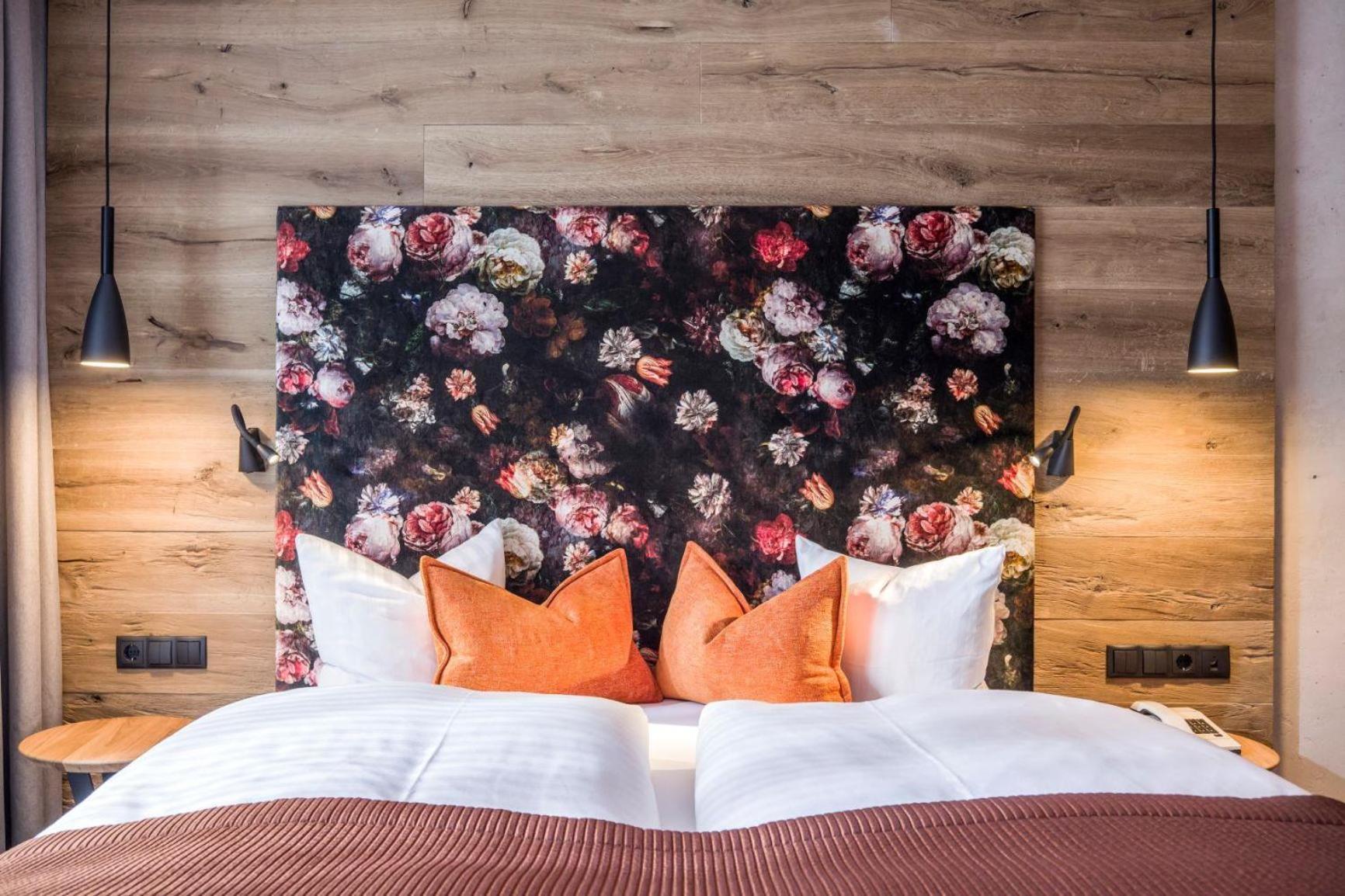 Hotel Jaegerhof Майерхофен Екстериор снимка