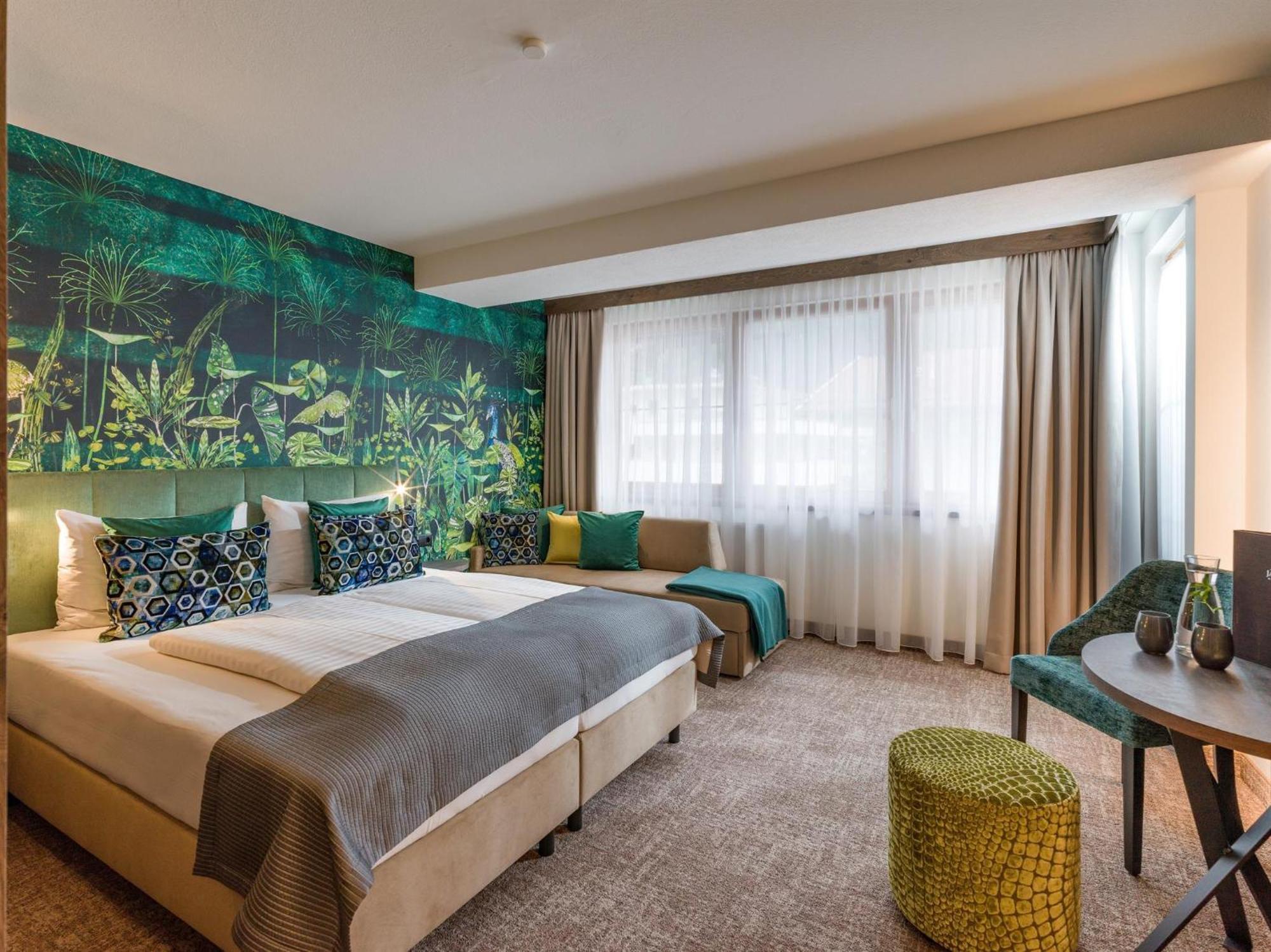 Hotel Jaegerhof Майерхофен Екстериор снимка